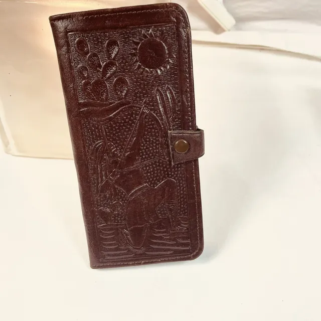 Bi Fold Long Genuine Leather Wallets  Embossed Mesoamerican Shooting Sun