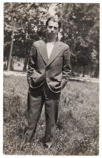 Antique photo handsome guy young man fashion smart look fashion gay int *9457