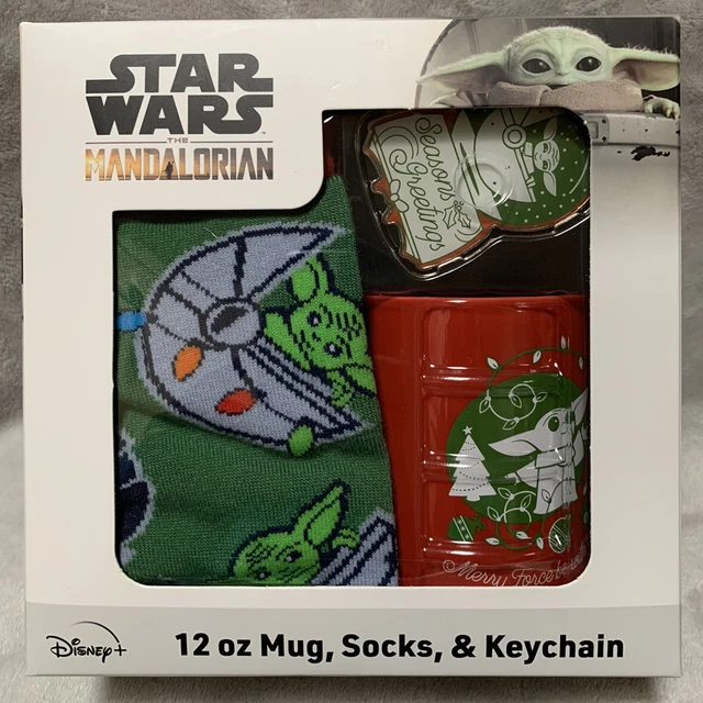 NEW Star Wars The Mandalorian GROGU 3pc Gift Set Red 12oz Mug Socks & Key Chain