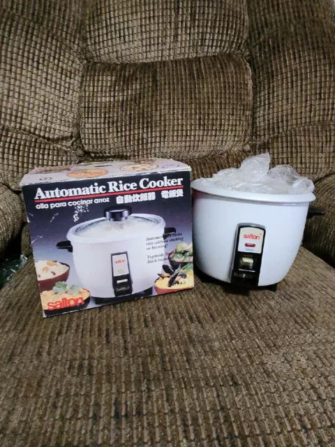 https://www.picclickimg.com/fIkAAOSw6zlkhMyY/Vintage-Salton-Automatic-Rice-Cooker-RA3A-New-Never.webp