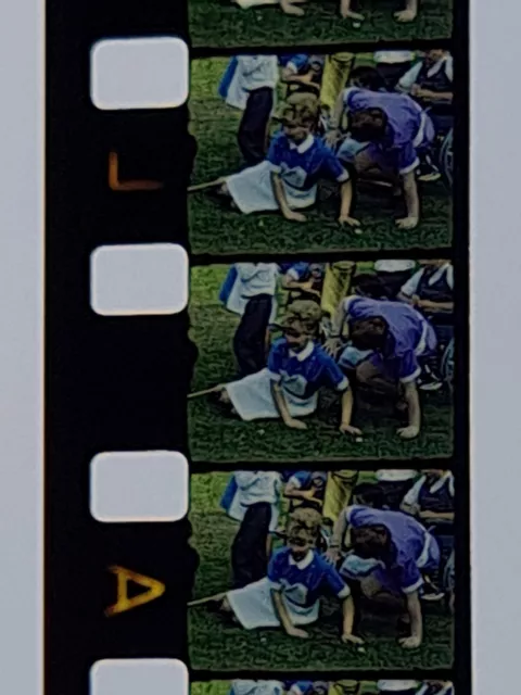 Standard 8mm - Home Movie - Dad's - Family Related - 60's -Silent- 200ft - *2097