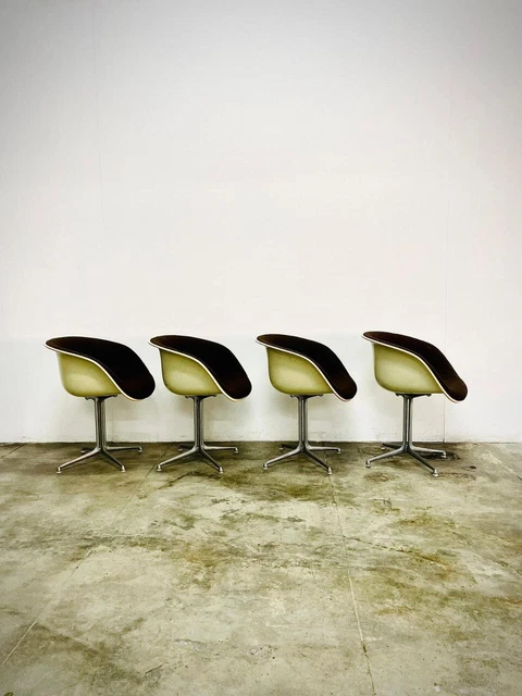 Quattro Sedie Mod. La Fonda Charles & Ray Eames Herman Miller '60
