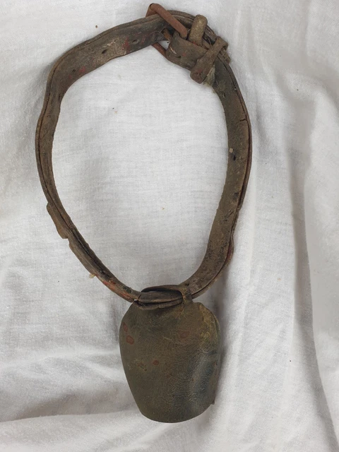 ANCIENNE CLOCHE VACHE Devouassoud Chamonix numéro 2 sonaille EUR 45,00