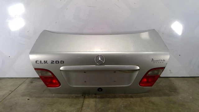 Interrupteur De Hayon Pour Mercedes Classe C W205 - Référence 2128210551 - Occasion Fonctionnel