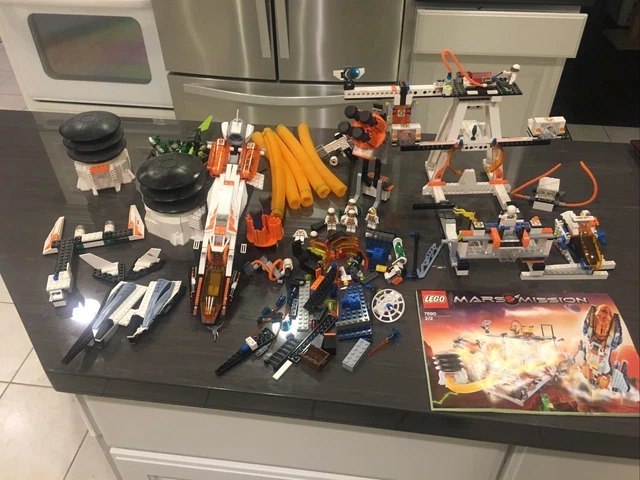 Lego mars mission deals eagle command base