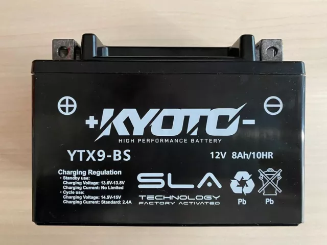 Batteria Kyoto AGM YTX9-BS per SUZUKI GS400, E 400 1991