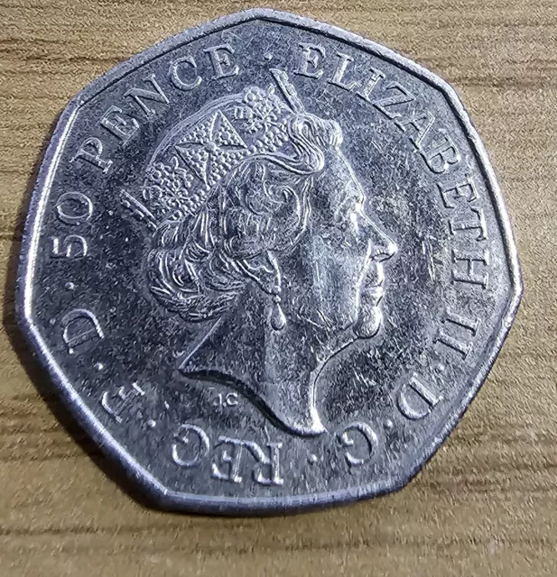 Very Rare 50p Coin Battle Of Hastings - 1066 - 2016 circulated 2