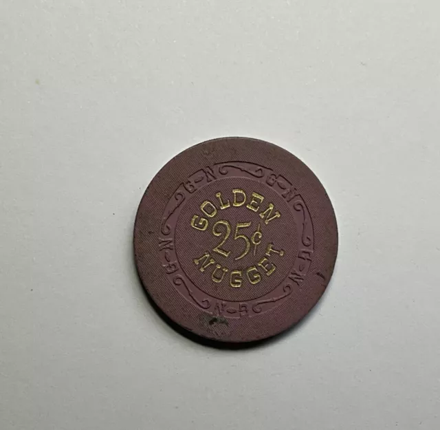 Las Vegas Golden Nugget Casino Chip 25 Cent Purple G-N House Mold