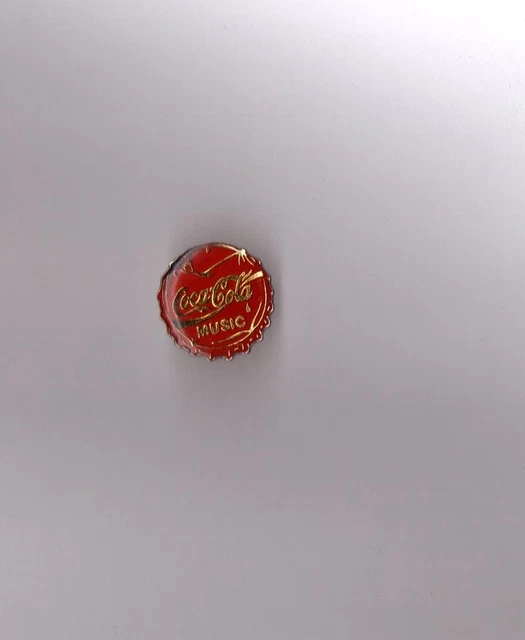 PIN´S COCA COLA - OURS EN BOBSLEIGH - EMAIL EUR 5,50 - FR