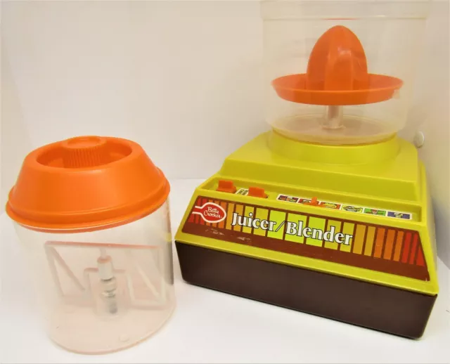 Vintage Betty Crocker Juicer/Blender. 1970's.