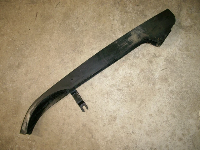 Triumph Chain Guard Chainguard T120 TR6 650cc 1971