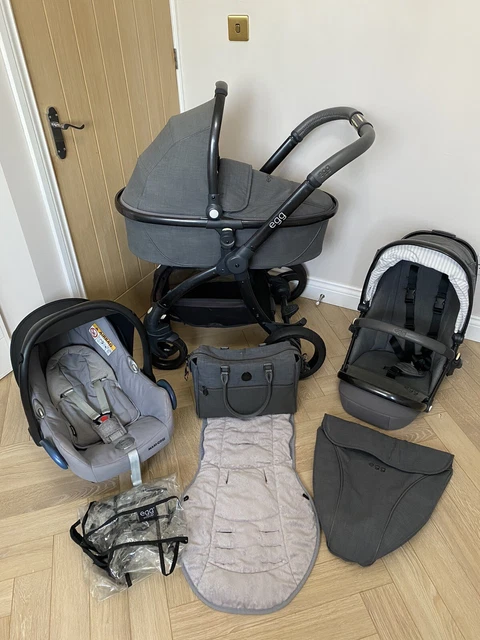 Quantum Grey EGG Pram Pushchair Travel System Bundle