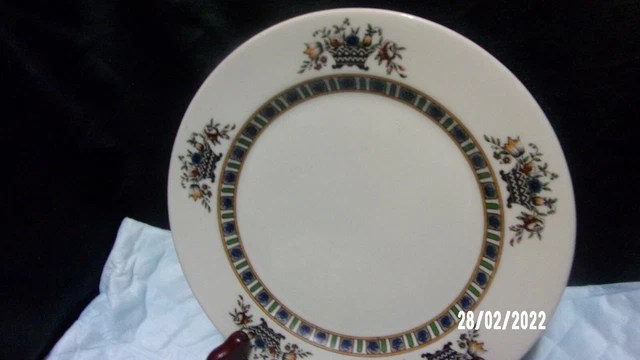 Vintage Syracuse China VIRGINIA Old Ivory O.P.CO Flowers 8" SALAD PLATE ~ 2