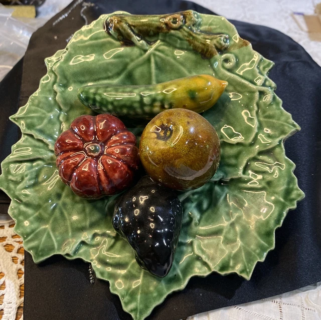 Antique Majolica Palissy Style Fruit Vegetable Leaf Wall 3D Display Plaque Plate