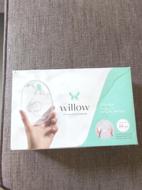 Willow Breast Pump Flanges, 2-Pack – 24mm  New (Open Box)