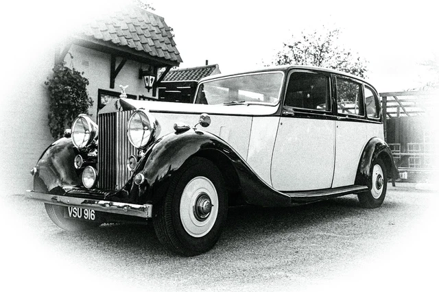 1938 Rolls Royce Wraith, WXA71(model) built by Thrupp & Maberly 1938 Rolls Royce Wraith, WXA71(model) built by Thrupp & Maberly