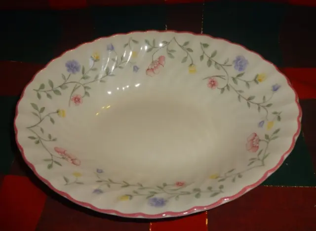JOHNSON BROTHERS SUMMER CHINTZ OVAL SERVING BOWL 9in