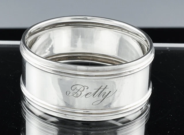 Very Nice Vintage Canadian Birks Sterling Silver Round Dinner Napkin Ring Betty