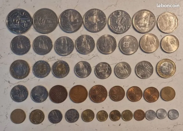 Lot de 44 pièces de monnaies ESCUDOS - PORTUGAL