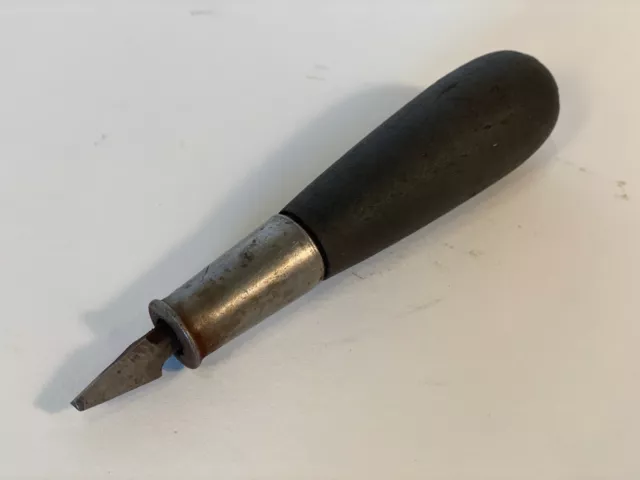 Vintage Deburring Tool, Wooden Handle