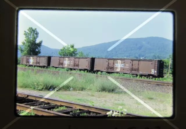 Original '87 Kodachrome Slide BM Boston Maine BM 1918 Milk Cars Boxcar     40R32