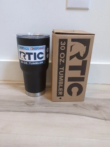 RTIC 30 oz Insulated Tumbler Stainless Steel Travel Mug with Lid Spill Proof NEW
