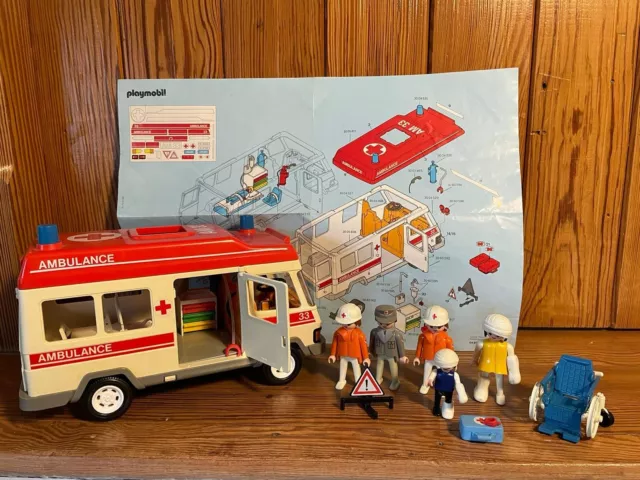 Vintage playmobil sales ambulance