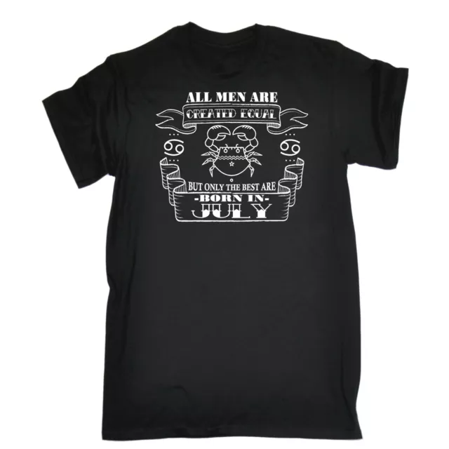 T-shirt compleanno granchio tutti gli uomini sono creati uguali ma i migliori sono nati a luglio