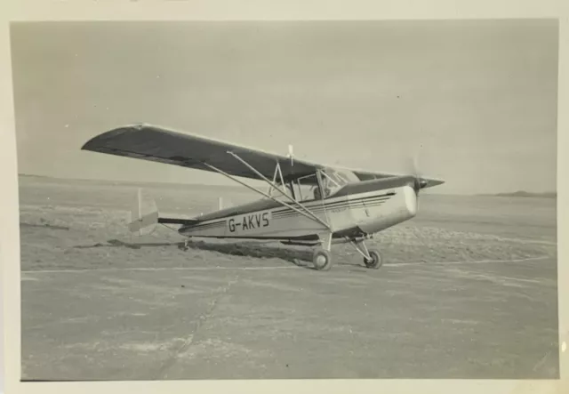 Vintage Luftfahrtfoto, Chrislea C.H.3 Srs.4 Skyjeep, G-AKVS, Thruxton 1951 (S3)