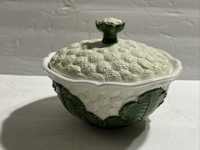 RARE Majolica cauliflower Covered Bowl Cabbage Italian Pottery Hand Paint