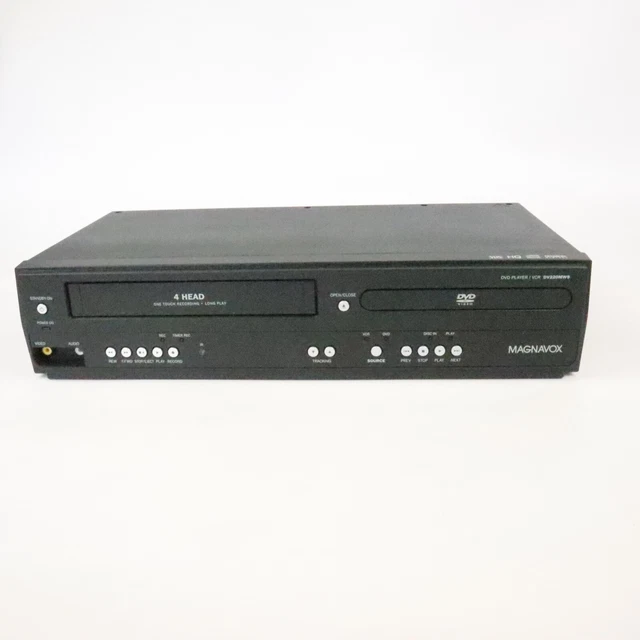 MAGNAVOX DV220MW9 A DVD/VCR VHS Recorder Combo Unit For Parts Or Repair