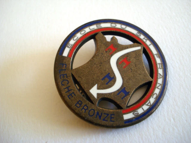 ESF ECOLE DE Ski France Pin Badge £9.19 - UK