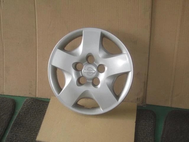 NISSAN SERENA 2000 GF-PC24 Copriruota 403154N001 [Usato] [PASKU411624]