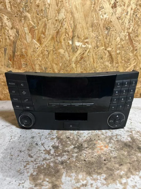 Mercedes-Benz E W211 2004 Radio CD GPS player head unit A2118200879 NIC5094