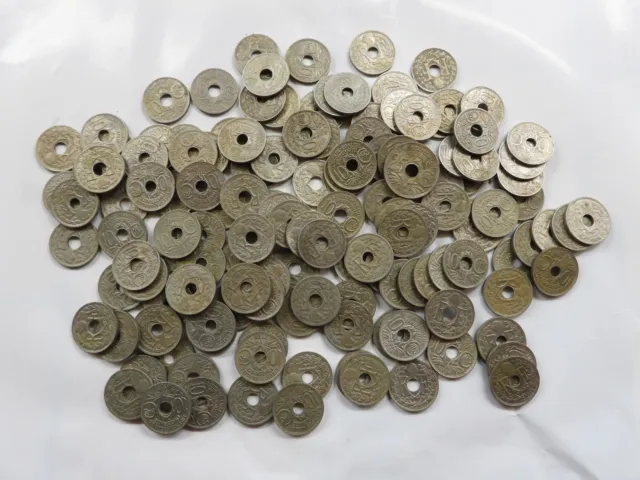 Lot de 140 pièces de monnaie française 10 centimes Lindauer