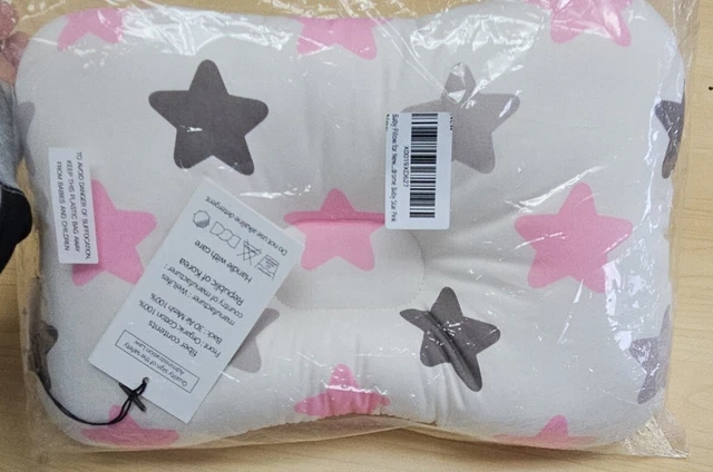 Baby Head Shaping Pillow. For a Well Rounded Head.  9" x 13" Stars