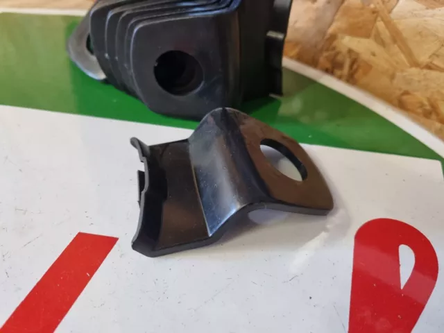 N.O.S bouchon cache selle PEUGEOT 103 mobylette
