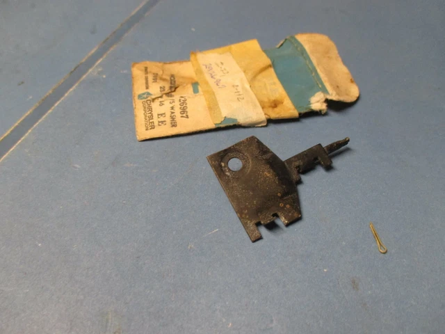 Windshield Washer Nozzle N.o.s.1969-1970 Chrysler,Fury,Dodge 2926967