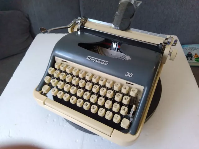 MACCHINA DA SCRIVERE TORPEDO 30 Typewriter schreibmaschine