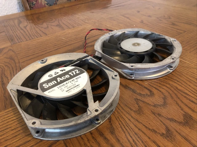 Sanyo Denki San Ace 172 Dual Electric Fan 109E4724F402 24V Laser Set PARTS AS IS