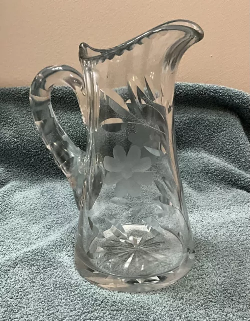 Vintage Etched Cut Glass Crystal Water Pitcher Daisy Design Floral Large