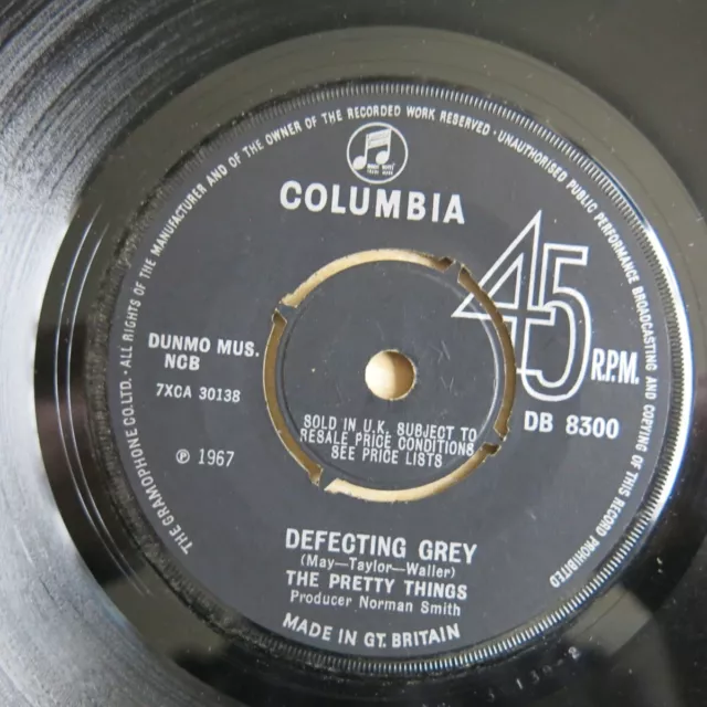 THE PRETTY THING Defecting Grey / Mr Evasion UK 7" Columbia DB 8300 1967