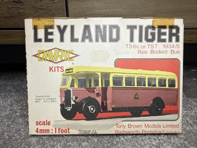 Tony Model DAVRIC TONY BROWN 1/72 Scale Model Leyland Tiger 1934 Roe Bodied Bus Oo ...