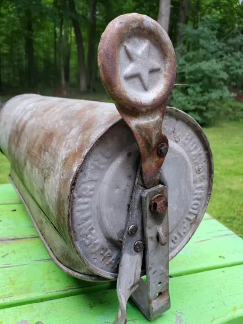 Antique Century Rural Mailbox Detroit MI Pat. Date Mar.5,01