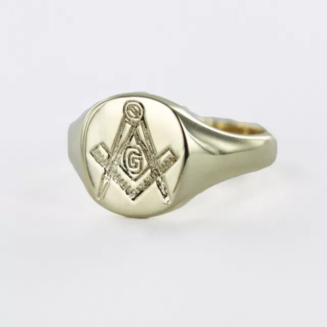 9ct Yellow Gold Square and Compass with G Masonic Signet Ring