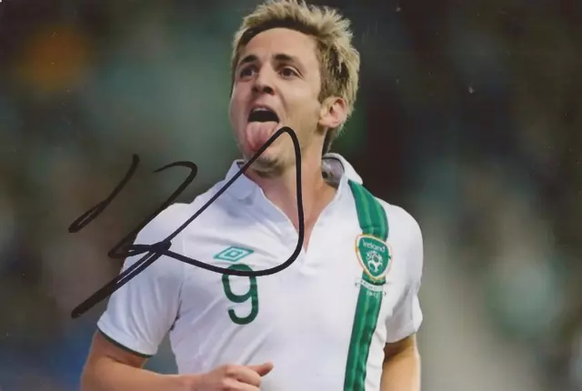 IRELAND: KEVIN DOYLE SIGNED 6x4 ACTION PHOTO+COA *COLORADO RAPIDS*