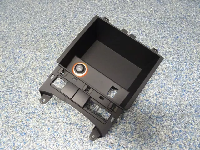 Étagère VW Jetta IV 5C Centre Abteil Support Storage 12V Compartiment 5C7857925B