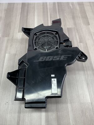 Bose Audi A3 S3 8P Haut-Parleur Subwoofer Basse Bose Sonorisation 8P3035382C 