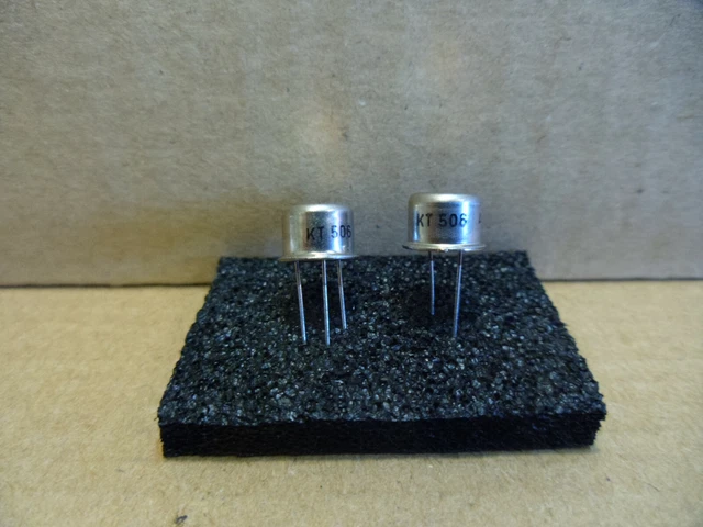 Produktbild von LITTELFUSE C106MG Thyristor – 600V, 2,55A (4A Spitze), 0,2mA Gate, TO225AA, Unverpackt – Für THT-Montage