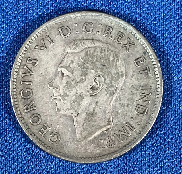 1941 Canadian Silver quarter George VI